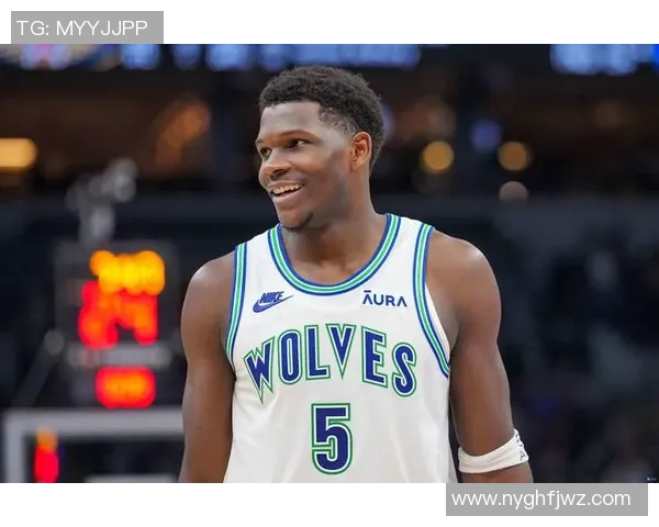 2016年西部决赛勇士与雷霆的激烈对决回顾与精彩瞬间分析